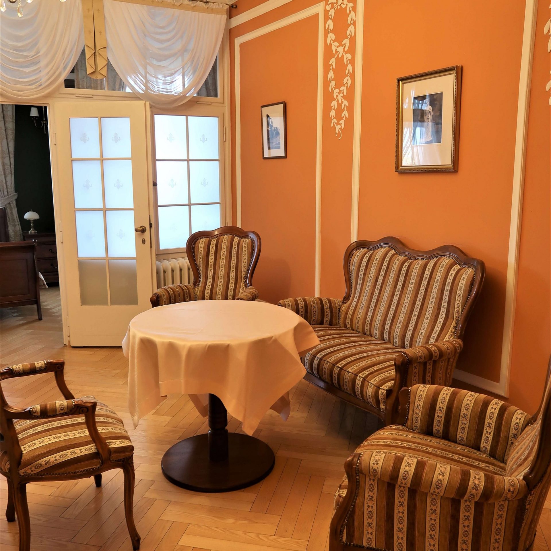 Gallery image 8